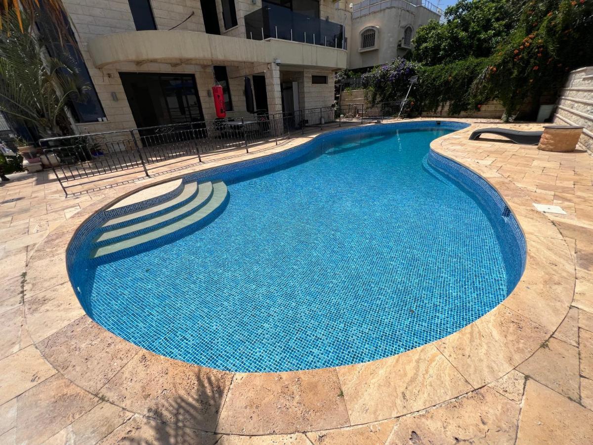 Grace Holon Villa & Pool מראה חיצוני תמונה